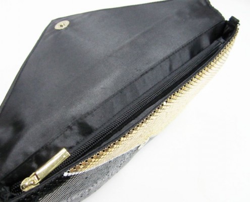 Black aluminium envelope clutch bag - lining view Black aluminium envelope clutch bag - lining view
