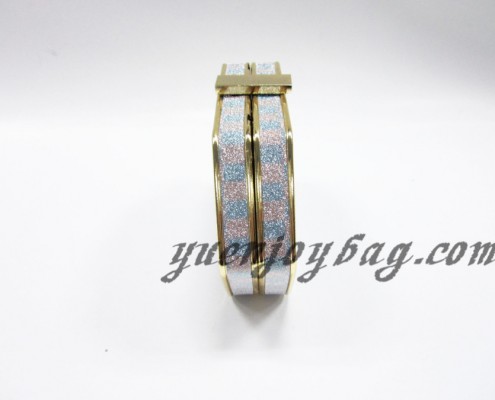 Check pattern plaid glitter shiny bling party clutch handbag from evening bag China supplier - side view Check pattern plaid glitter shiny bling party clutch handbag from evening bag China supplier - side view