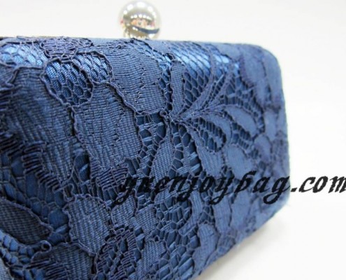 China Blue lace satin evening purse clutch bag with metal frame - detail view China Blue lace satin evening purse clutch bag with metal frame - detail view