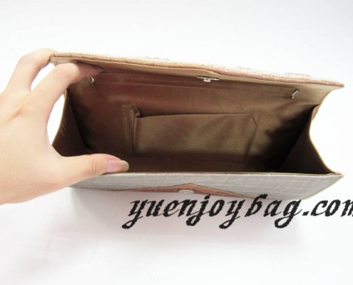 Crystal rhinestone diamond Gray and brown plaid PU leather evening clutch bag - lining view Crystal rhinestone diamond Gray and brown plaid PU leather evening clutch bag - lining view