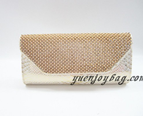 Luxury Gold pearl rhinestone diamond snake skin PU leather evening bags from China manufacturer