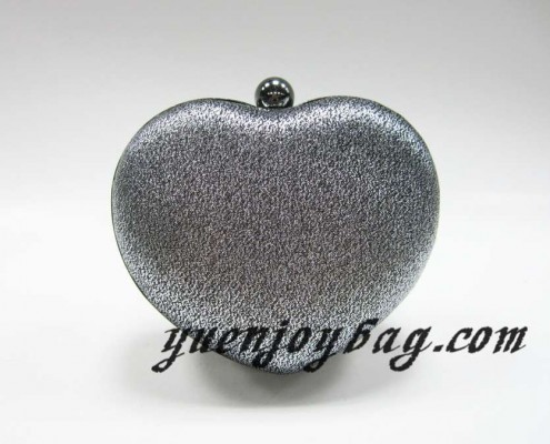 Heart shaped metal frame evening bag - back view Heart shaped metal frame evening bag - back view